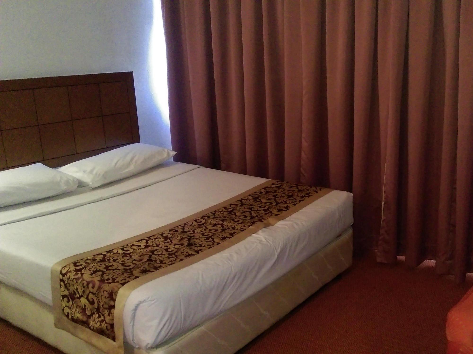 Jo Hotel Johor Bahru Exterior photo