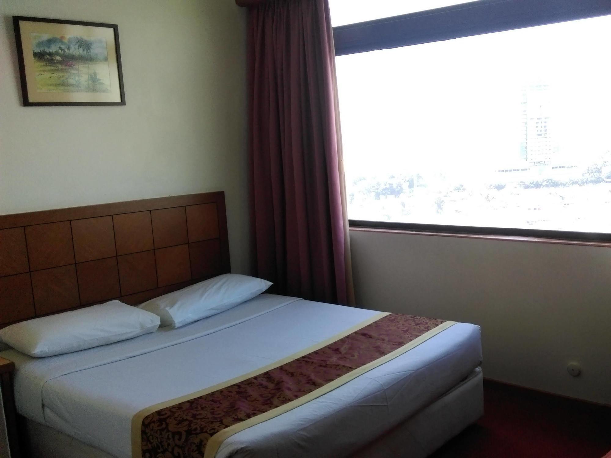 Jo Hotel Johor Bahru Exterior photo